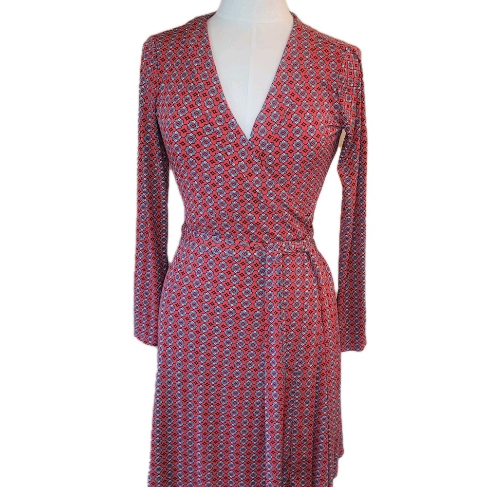 EUC Banana Republic Factory wrap dress with red dots, Medium Tall Waist Defining